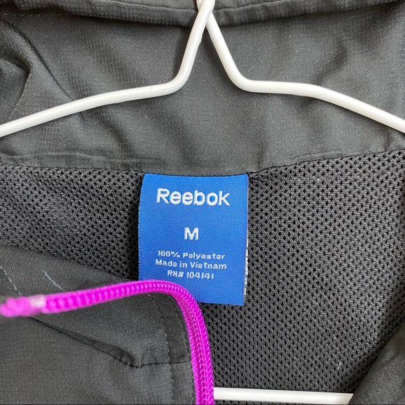 Reebok Windbreaker - Picture 9 of 9